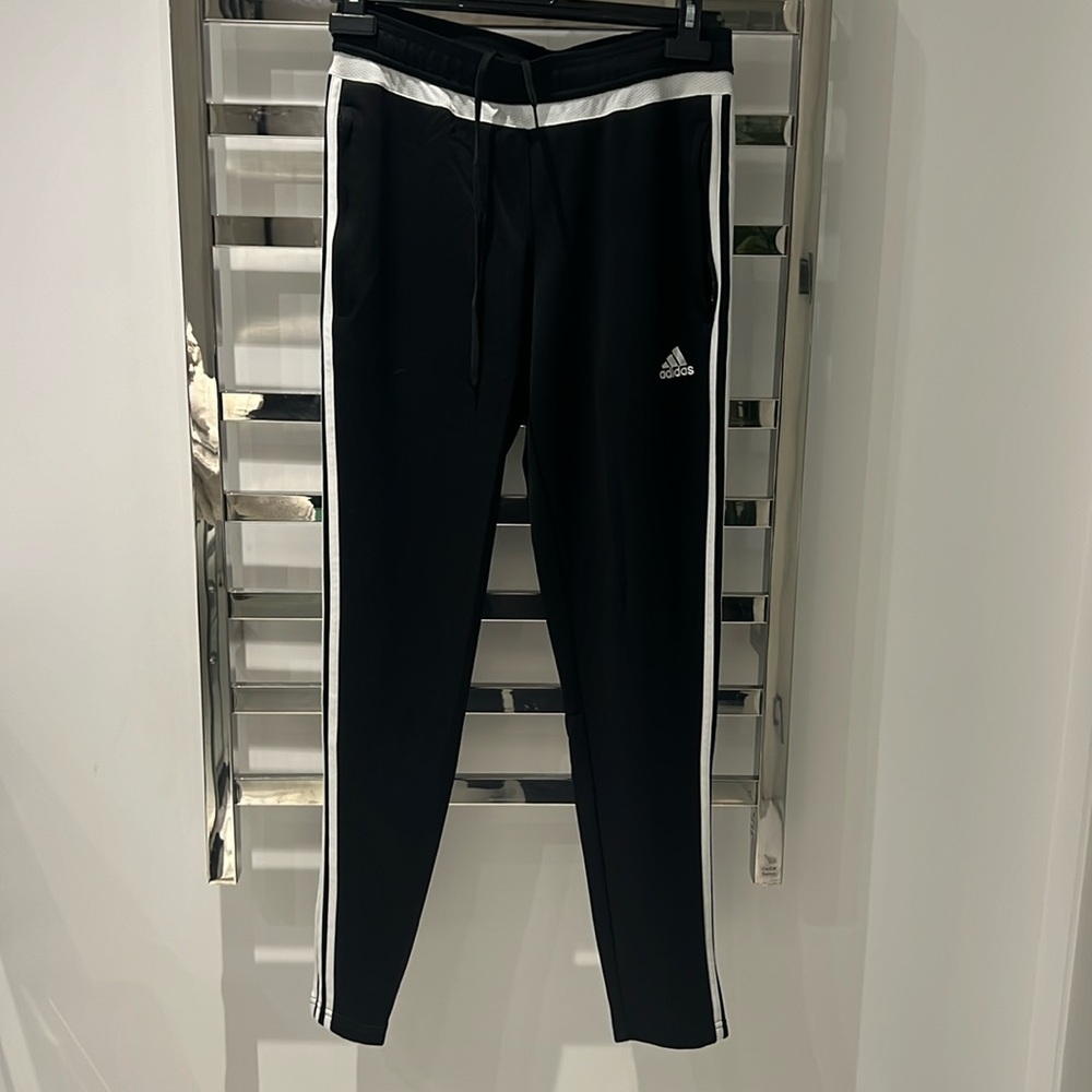 Adidas black pant size medium